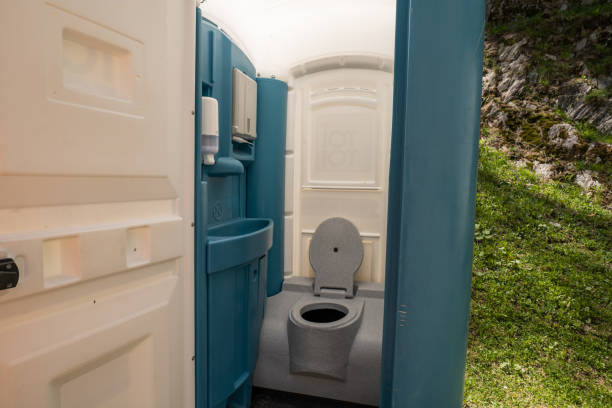 Best Portable Restroom Servicing (Cleaning and Restocking) in Menomonie, WI